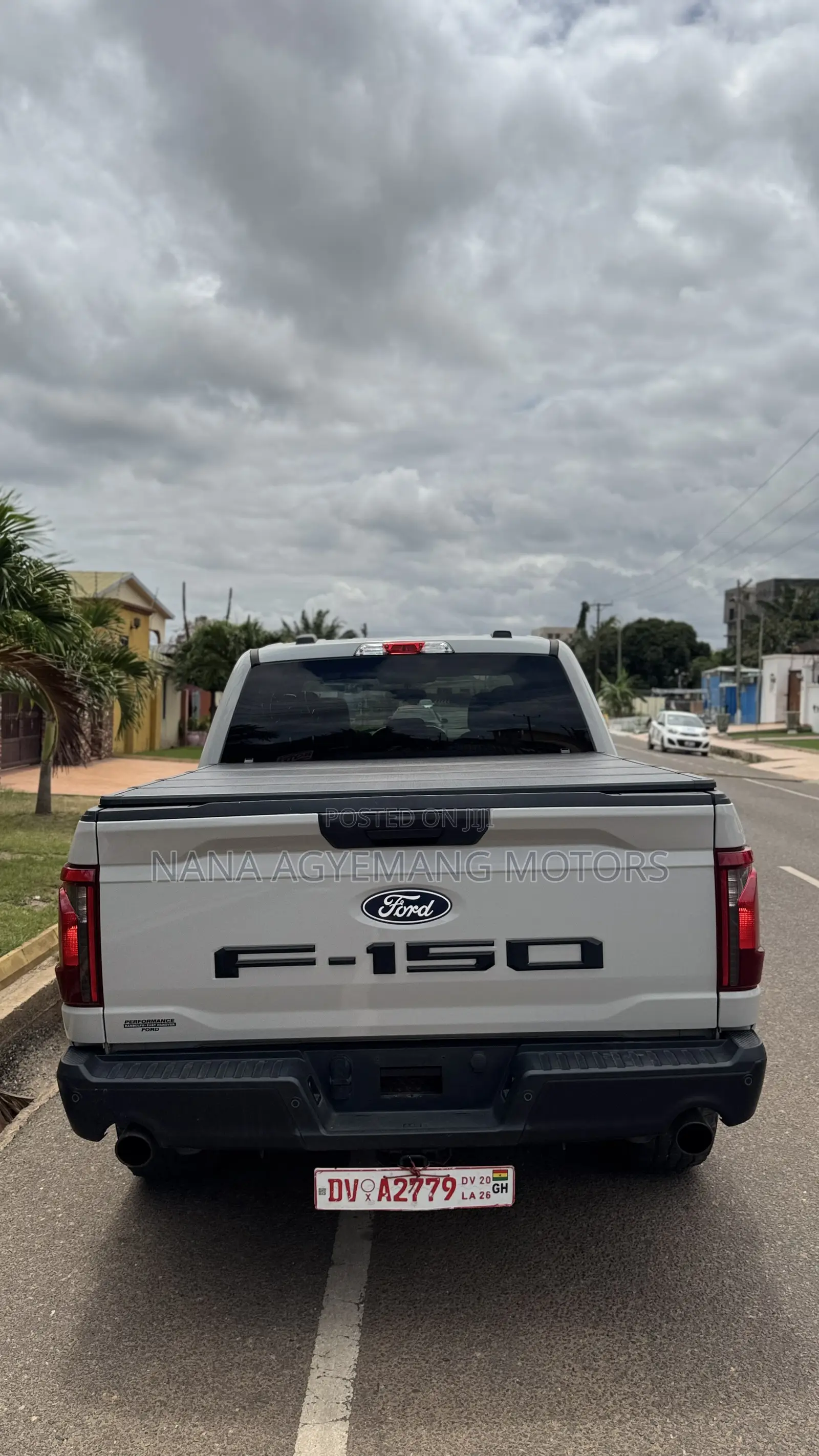 Ford F-150 STX 4WD SuperCab 6.5' Box 2025 Silver