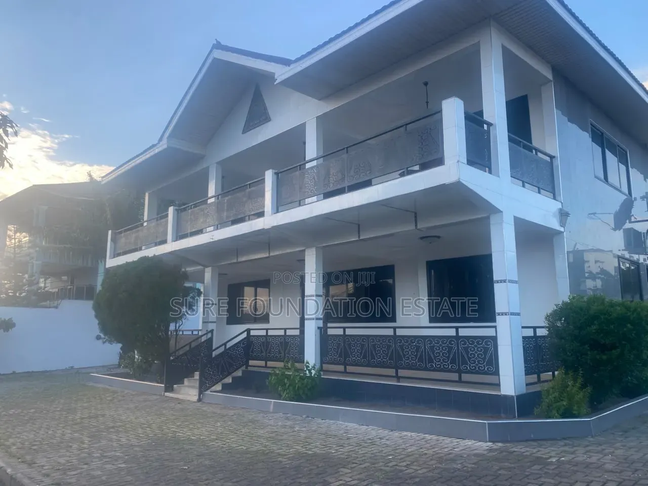 5bdrm House in Dansoman for rent