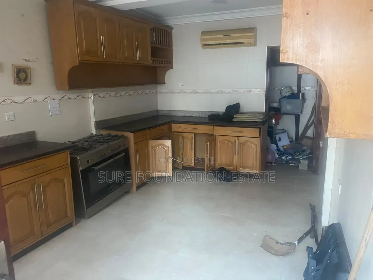 5bdrm House in Dansoman for rent