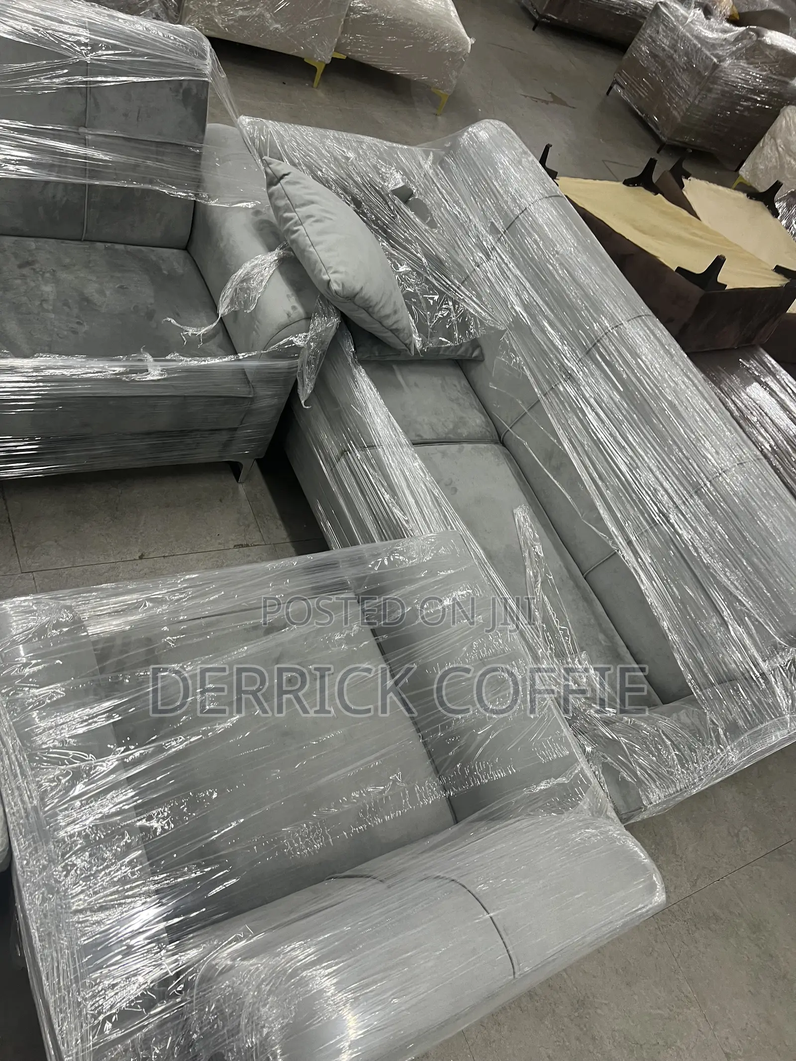 Full Set Sofa