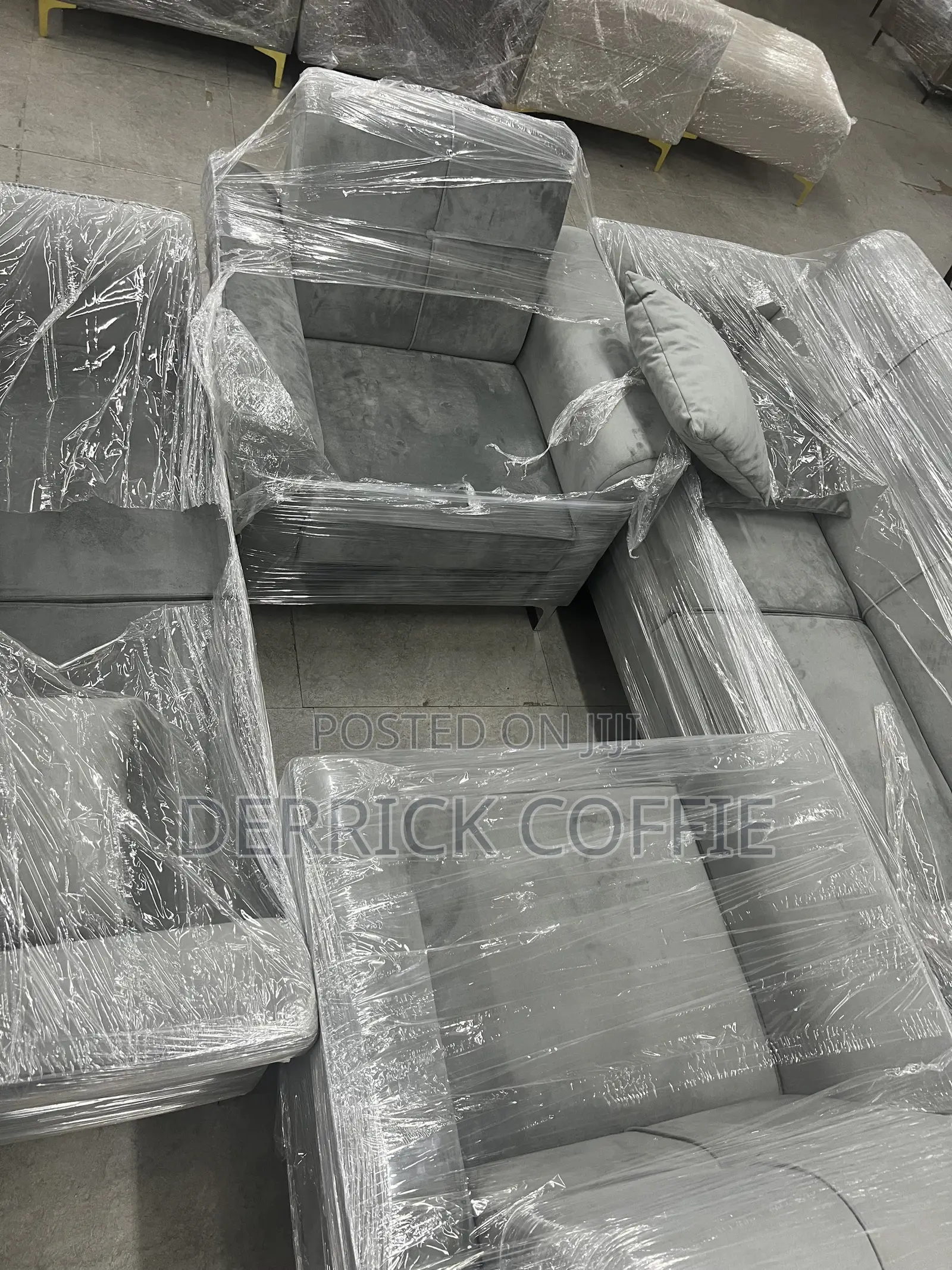 Full Set Sofa