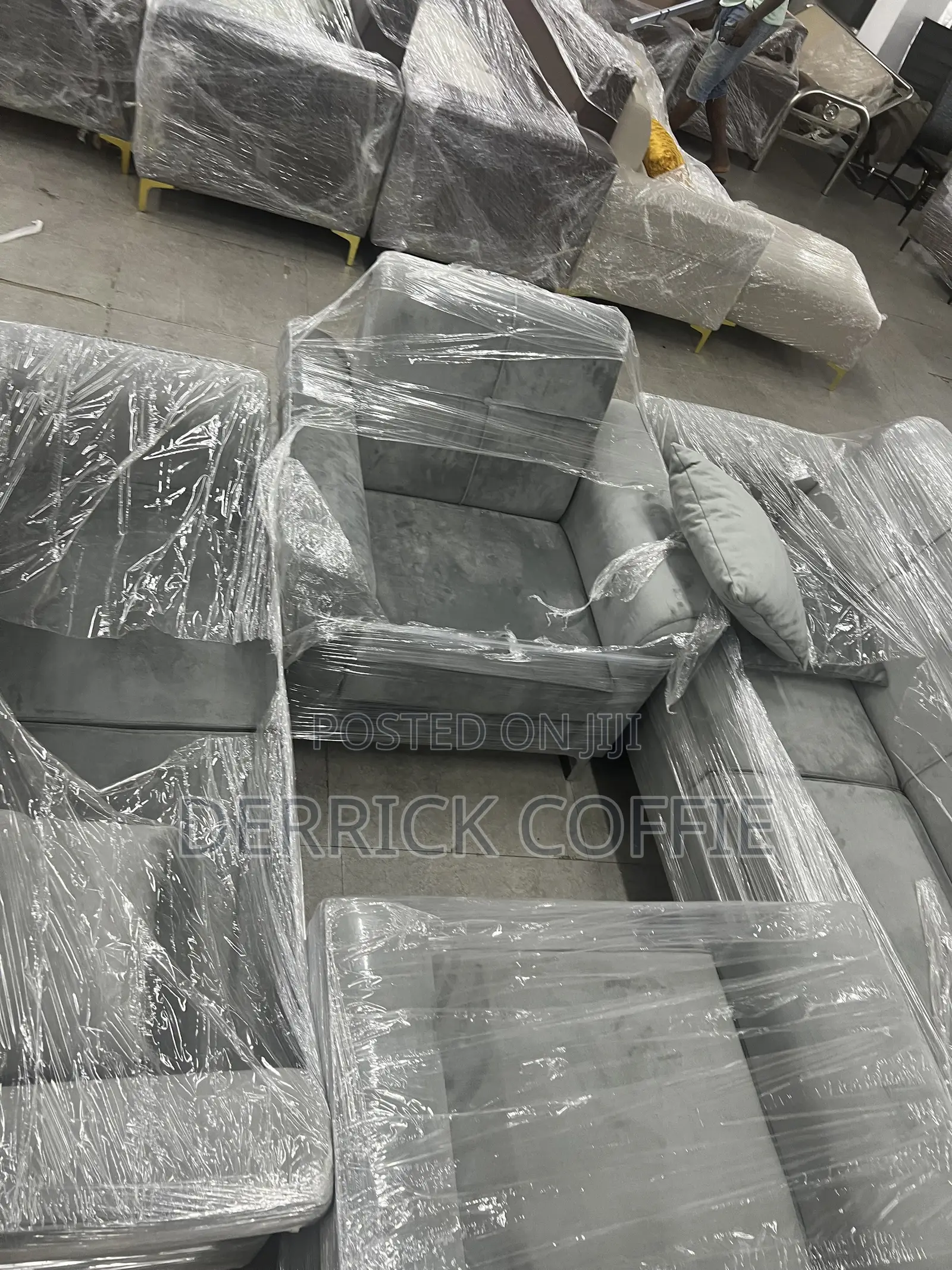 Full Set Sofa