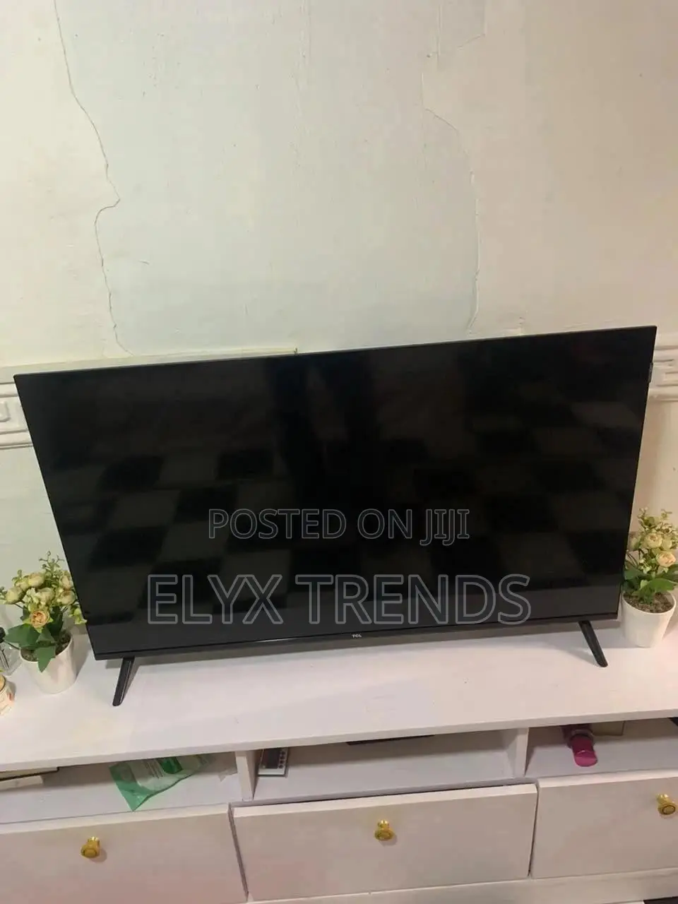 TCL TV 43" 3 Months Used
