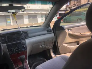 Toyota Corolla 2005 Black