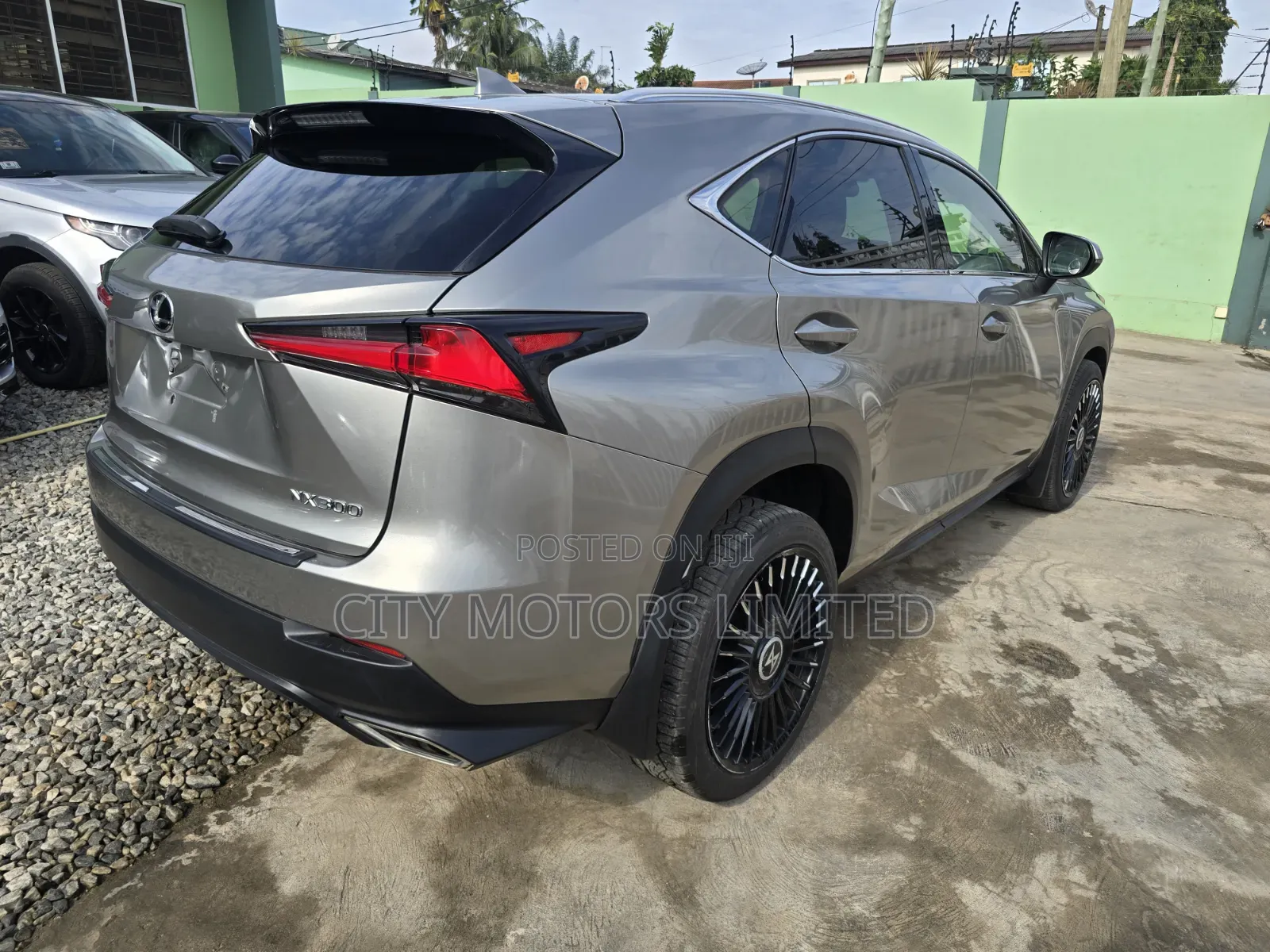 Lexus NX 300 FWD 2021