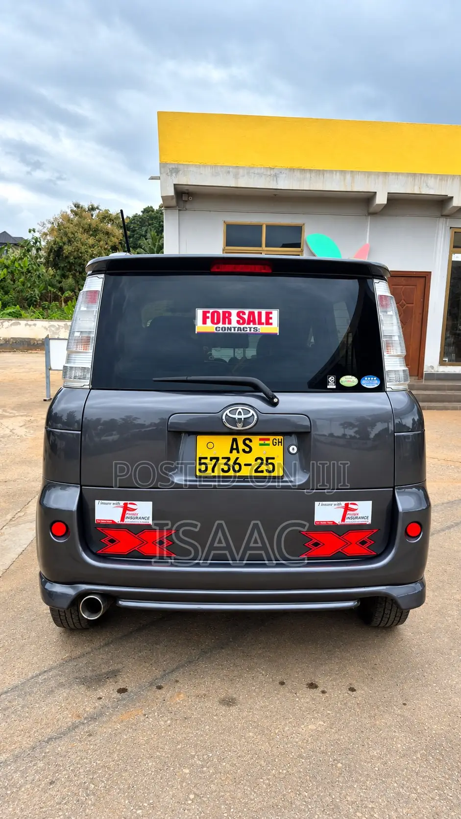 Toyota Sienta 2015 Gray