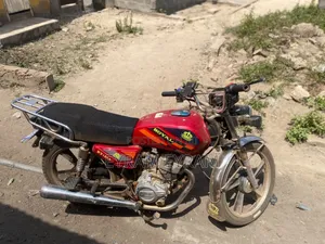 Royal RY125 2023 Red
