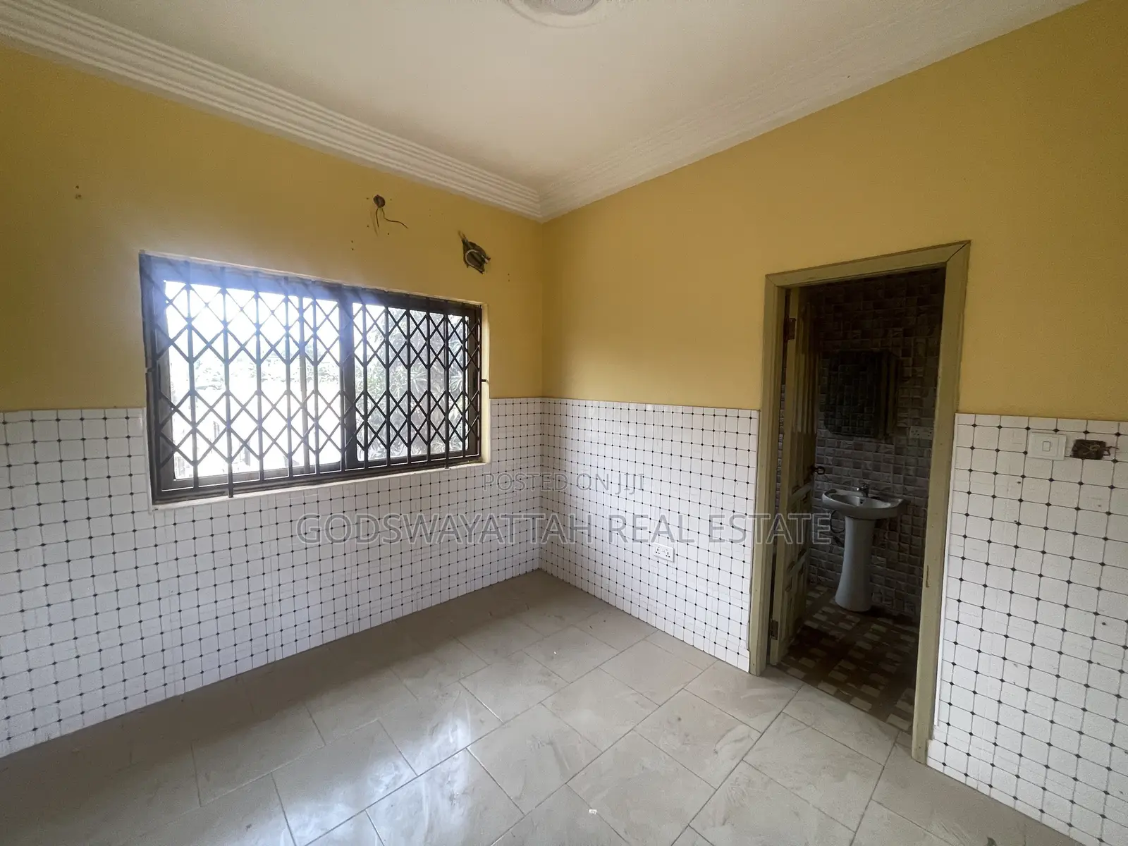 3bdrm Apartment in East Legon, Adjiriganor for rent