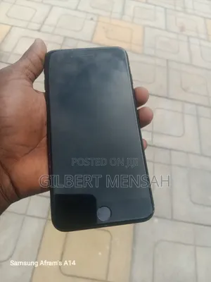 Apple iPhone 7 Plus 128 GB Black
