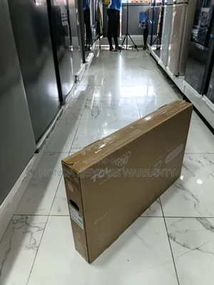 Smart, Slim, Stunninv TCL