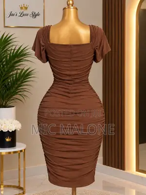 Women’s Brown Ruched Bodycon Mini Dress – Short Sleeve