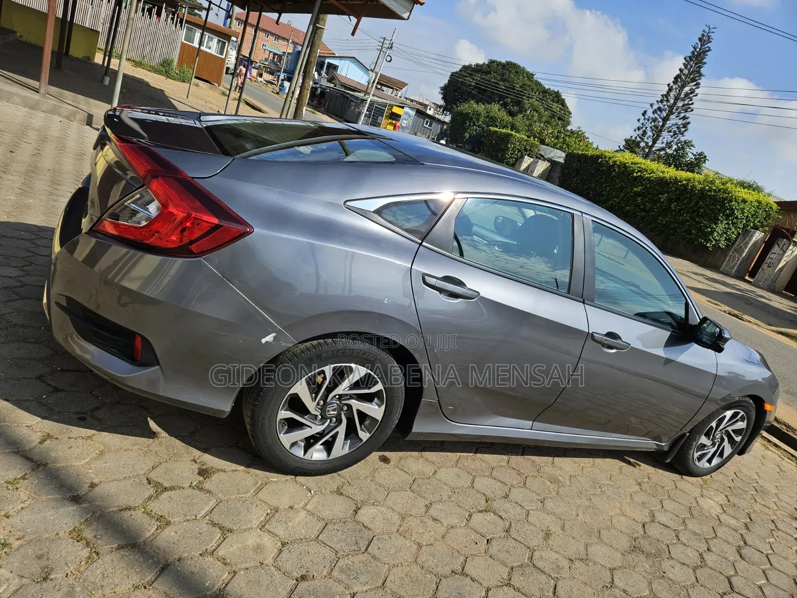 Honda Civic EX Sedan 2019 Gray