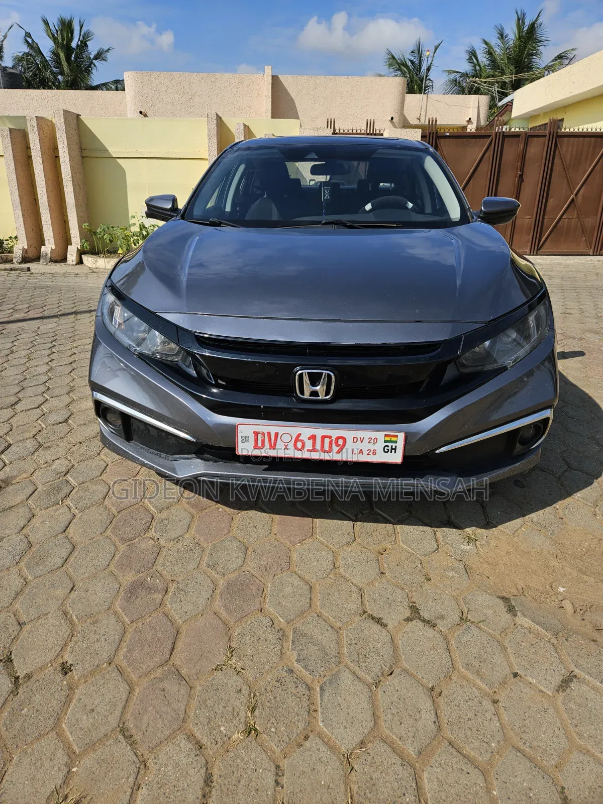 Honda Civic EX Sedan 2019 Gray