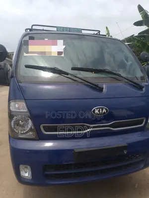 2018/ 2017 Kia Bongo III