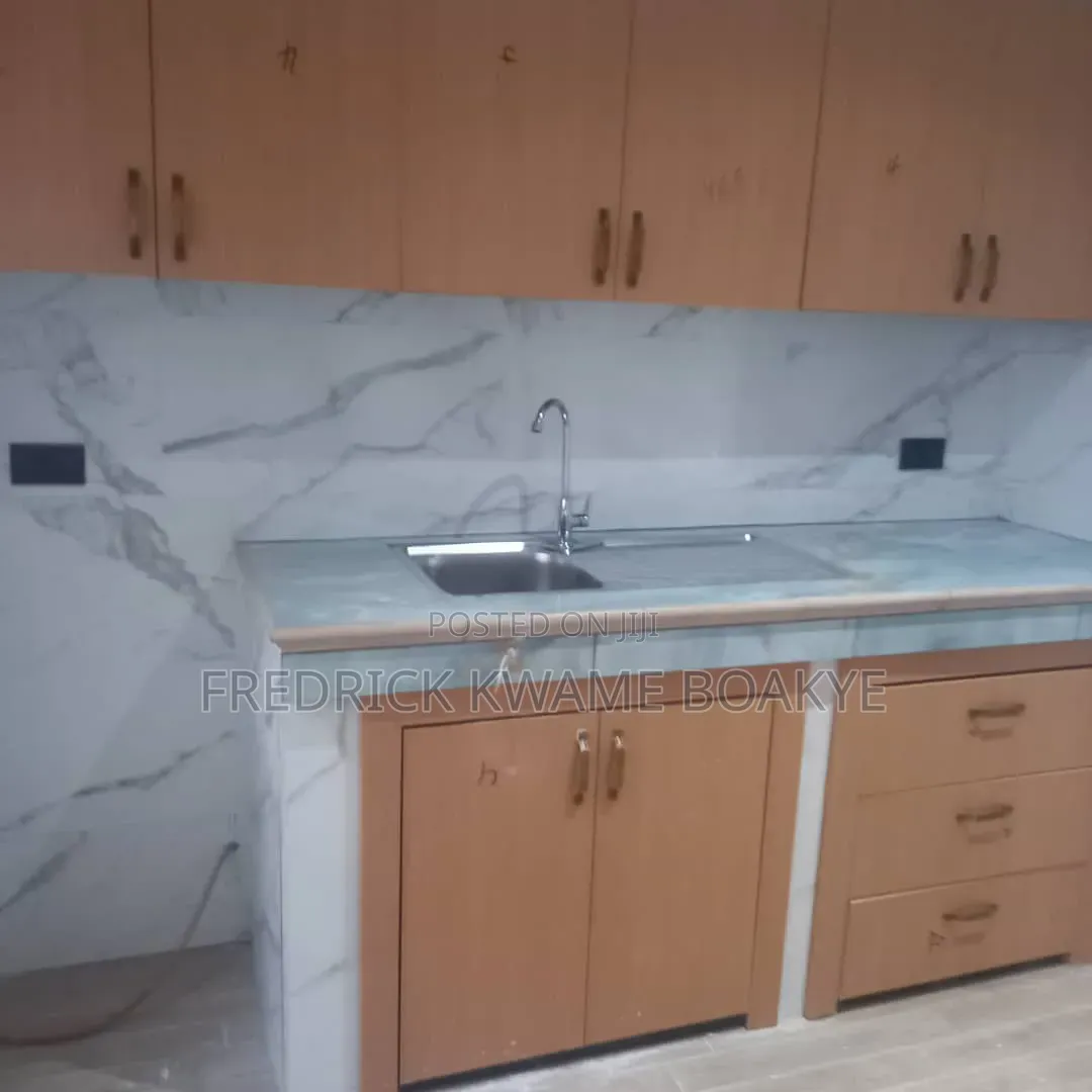 2bdrm Apartment in Brother K Estate, Kumasi Metropolitan for rent