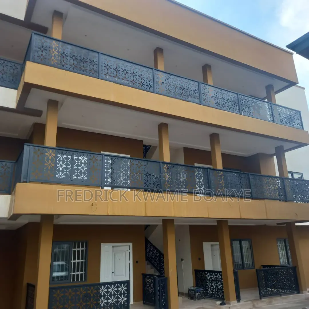 2bdrm Apartment in Brother K Estate, Kumasi Metropolitan for rent