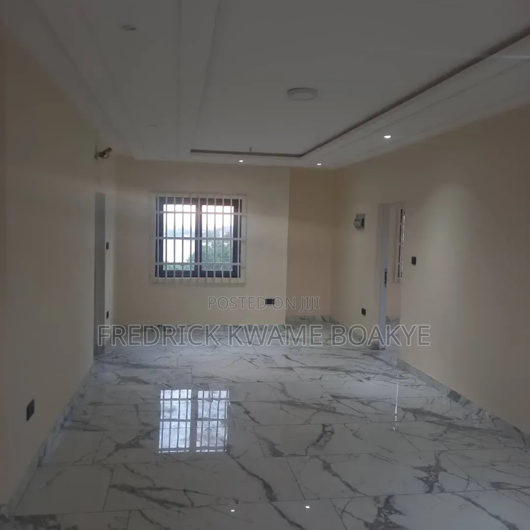 2bdrm Apartment in Brother K Estate, Kumasi Metropolitan for rent