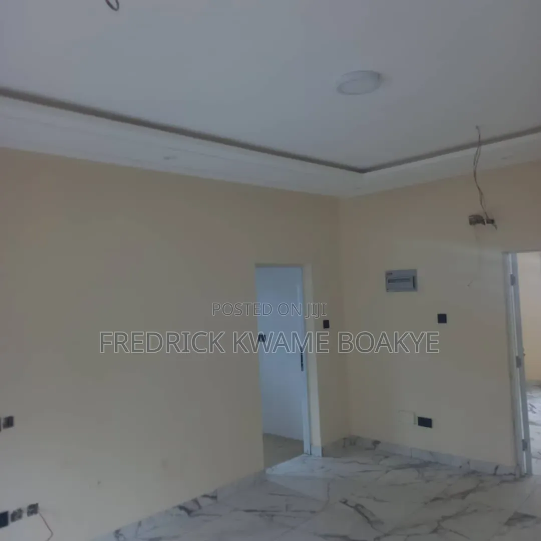 2bdrm Apartment in Brother K Estate, Kumasi Metropolitan for rent