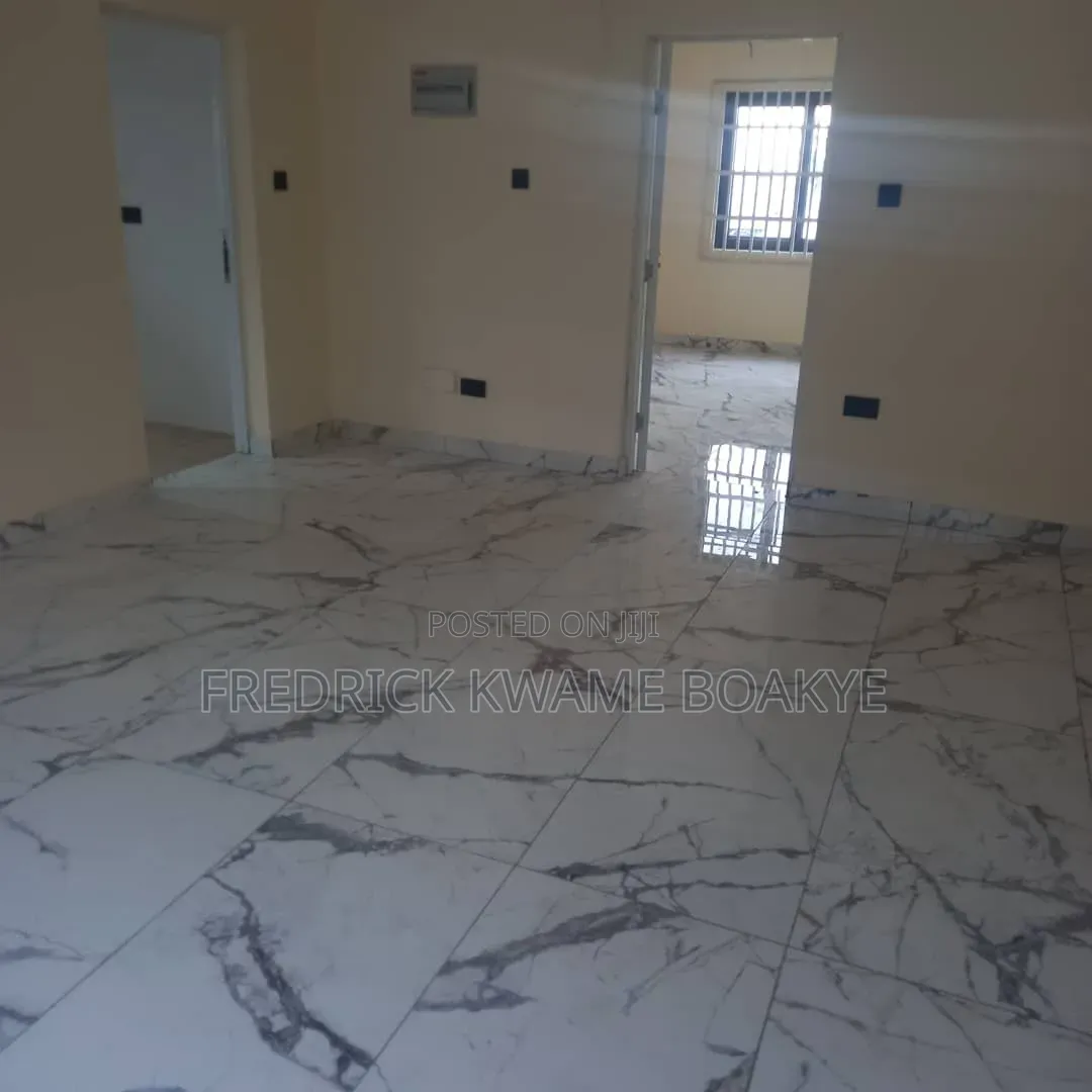 2bdrm Apartment in Brother K Estate, Kumasi Metropolitan for rent