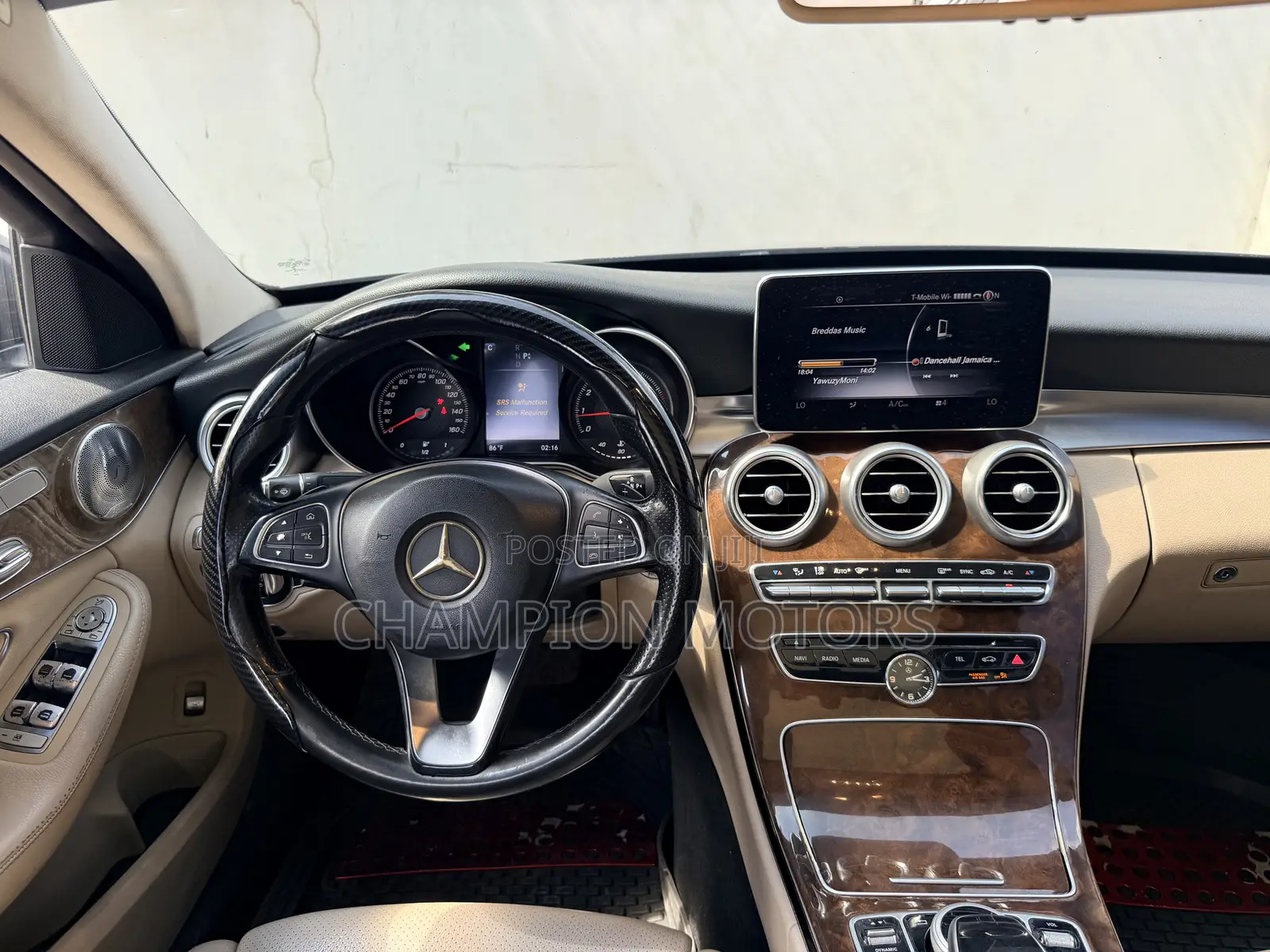 Mercedes-Benz C300 2016 Blue