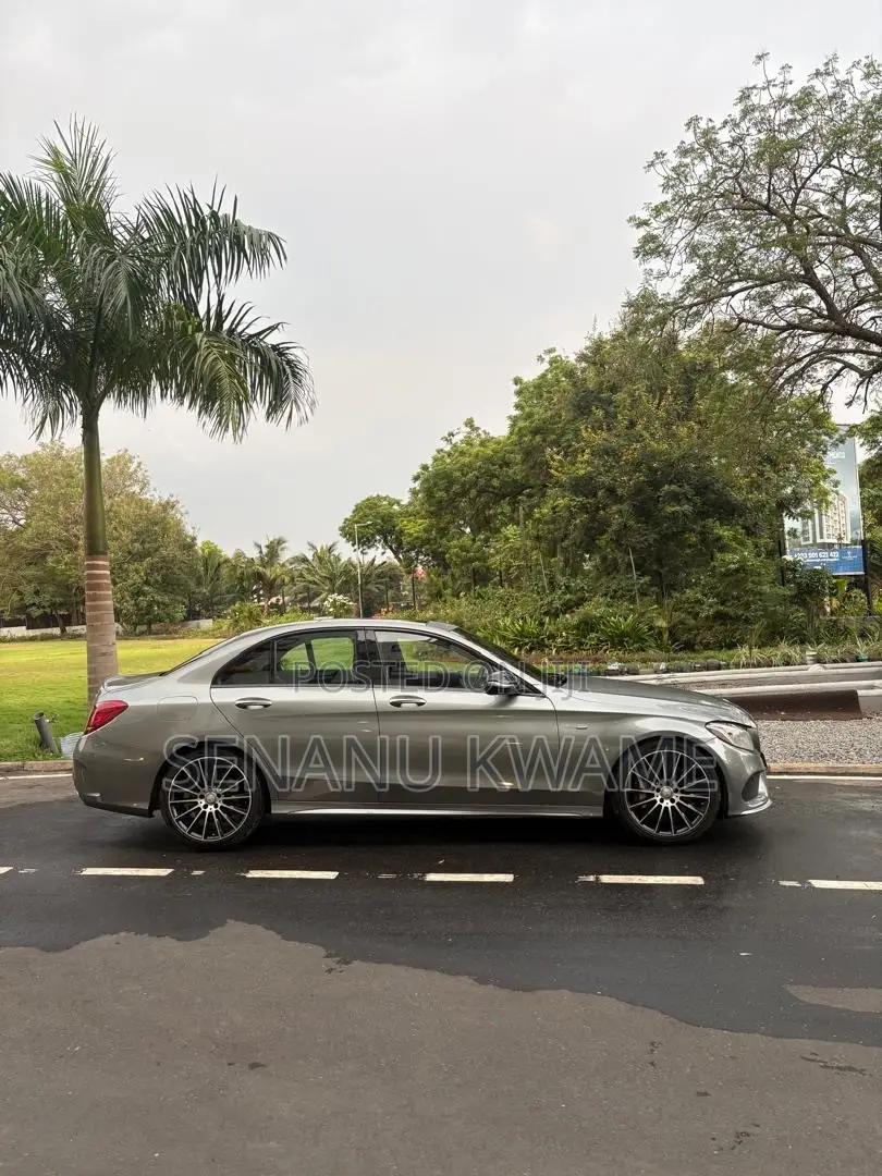 Mercedes-Benz C450 2016 Gray
