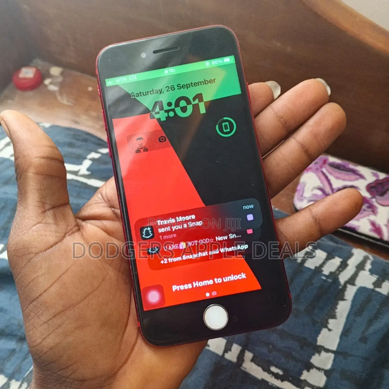 Apple iPhone 8 64 GB Red