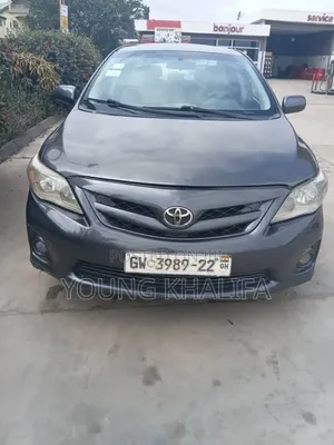 Toyota Corolla 2013 Gray