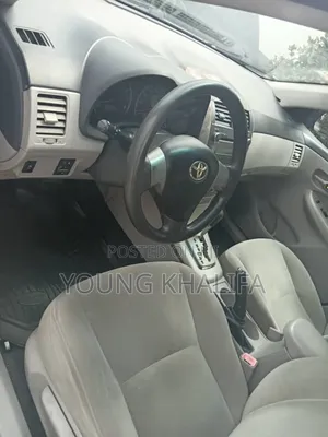 Toyota Corolla 2013 Gray
