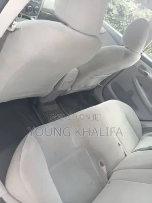 Toyota Corolla 2013 Gray