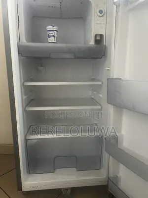 Hisense 150L Single Door Refrigerator (Semi-Auto Defrost)