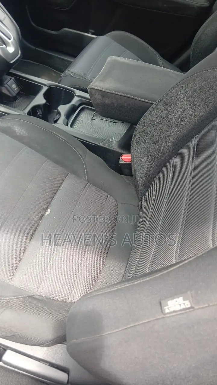 Honda CR-V 2019 Gray