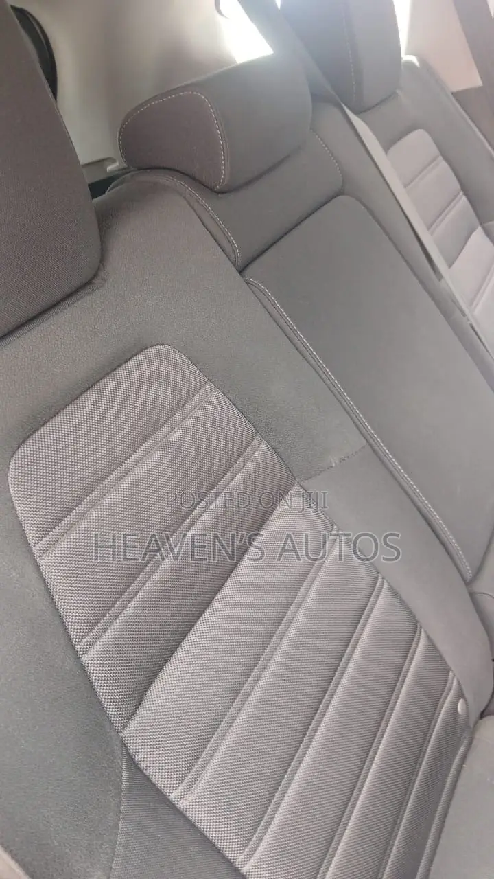 Honda CR-V 2019 Gray