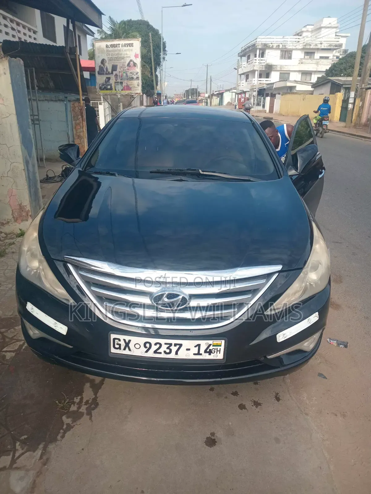 Hyundai Sonata Limited 2.0T Sedan (2.0L 4cyl 6A) 2013 Black