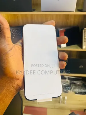 New Apple iPhone 16 Pro Max 256 GB White
