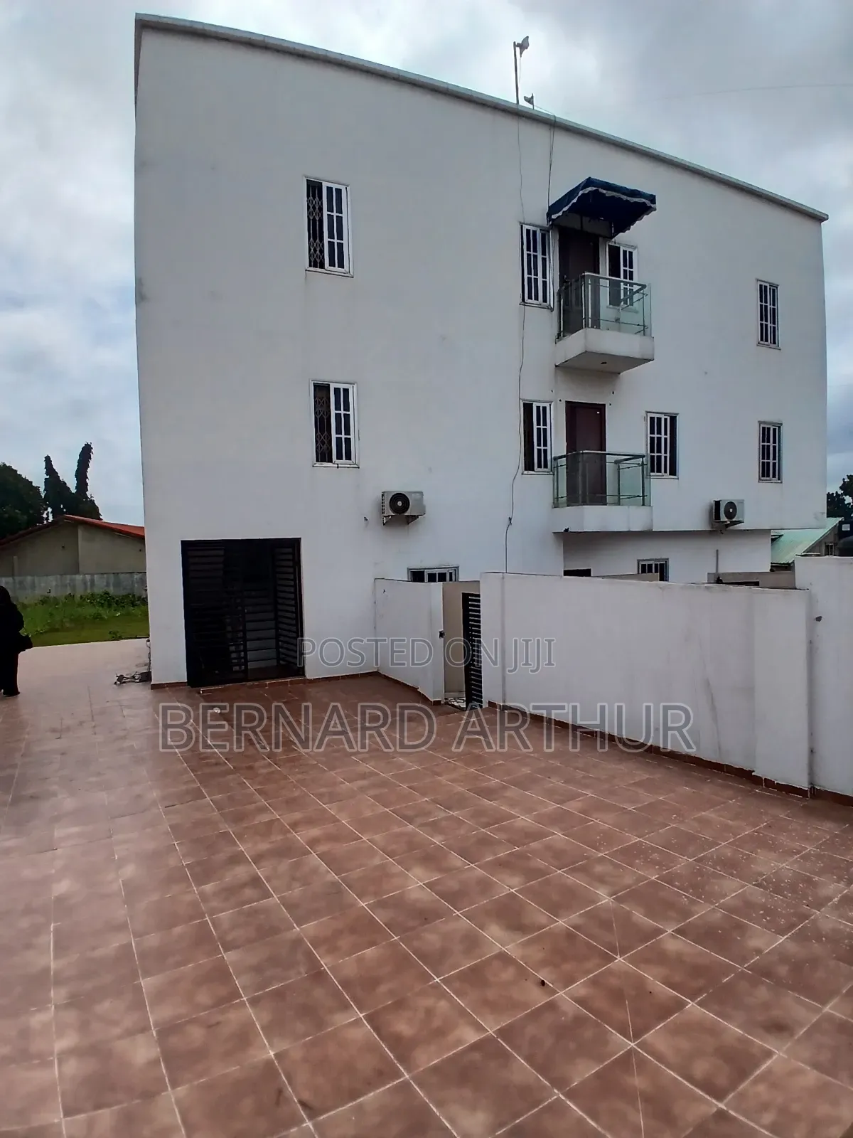 4bdrm Duplex in Bernard Agency, Pokuase for rent
