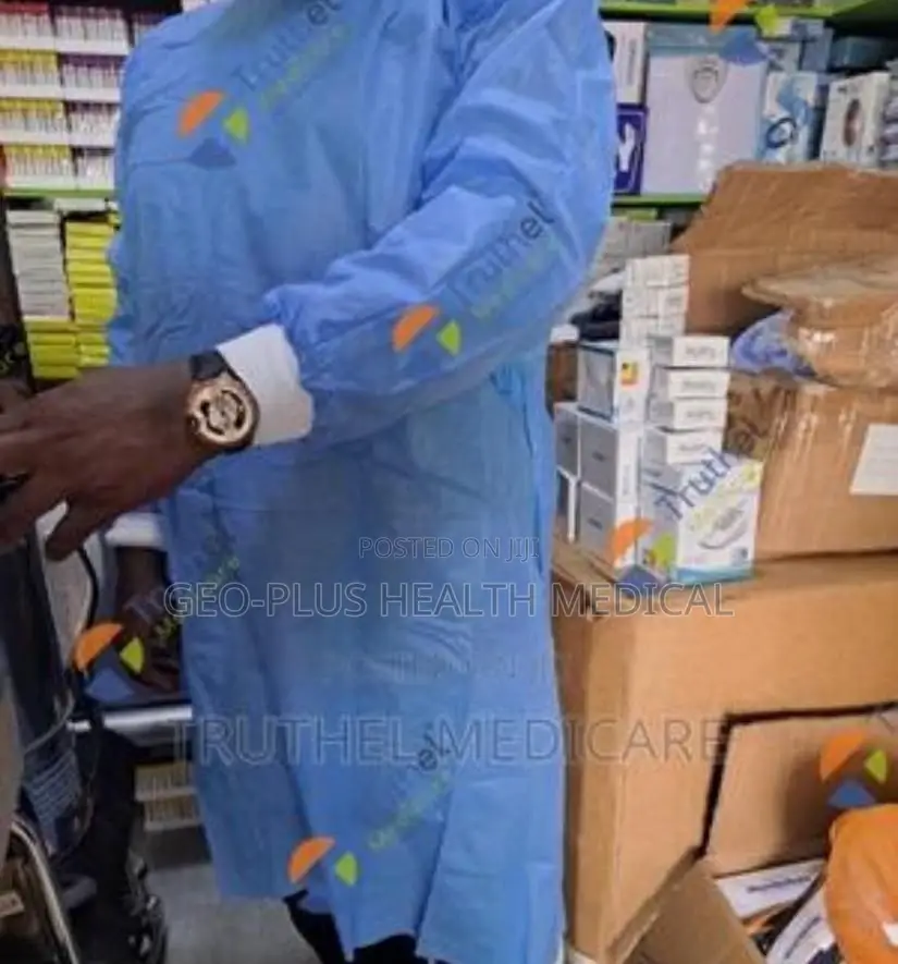 Disposable Surgical Gown
