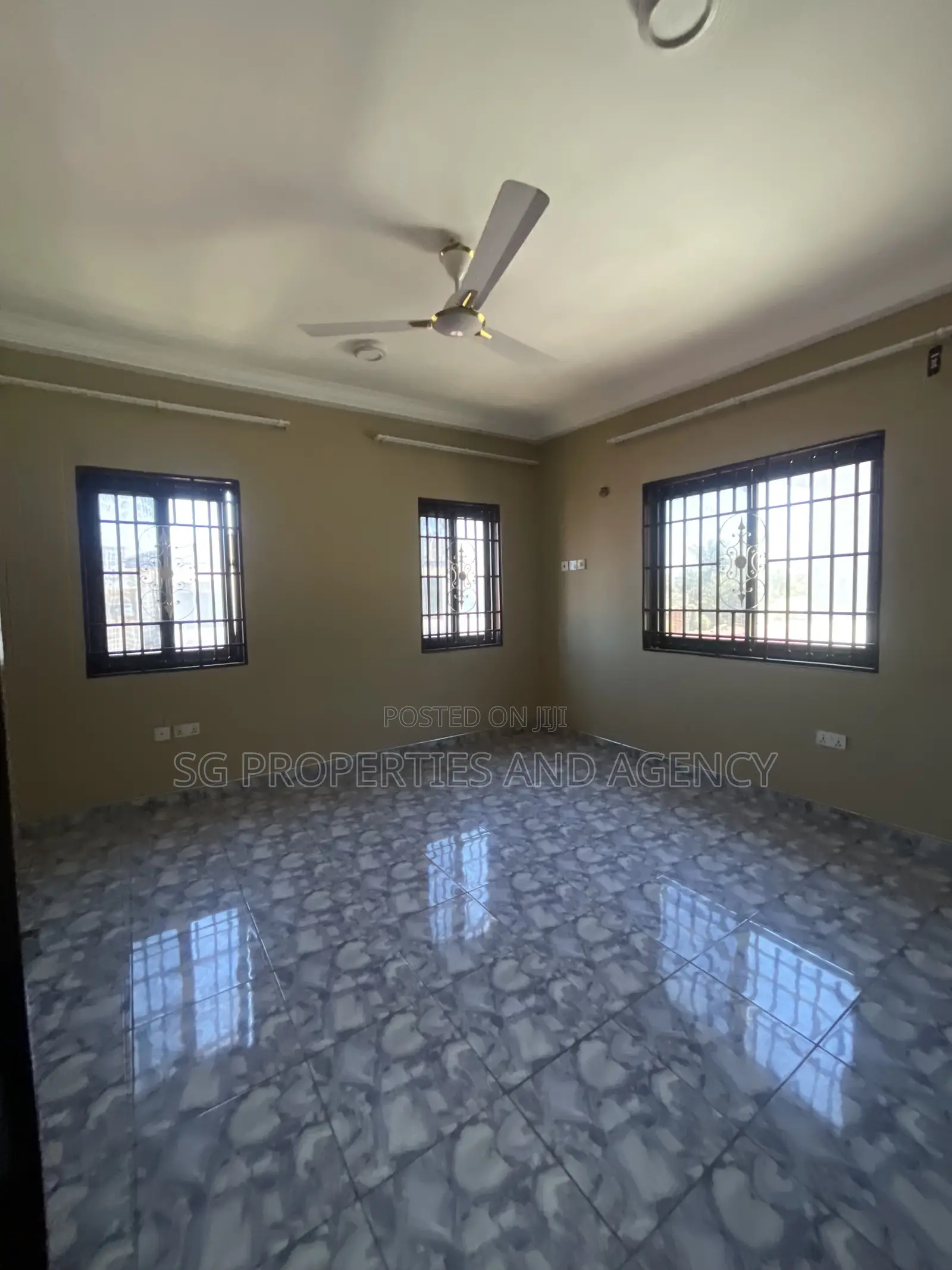 2bdrm Apartment in Junction Mall, Sakumono for rent