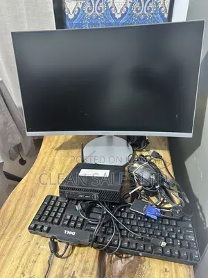 Desktop Computer Dell OptiPlex 3070 8GB Intel Core i3 SSD 128GB
