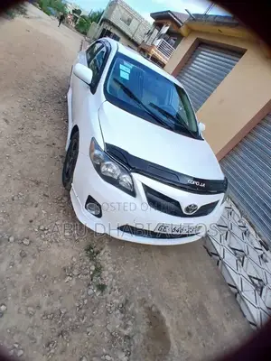 Toyota Corolla S 4dr Sedan (1.8L 4cyl 4A) 2013 White