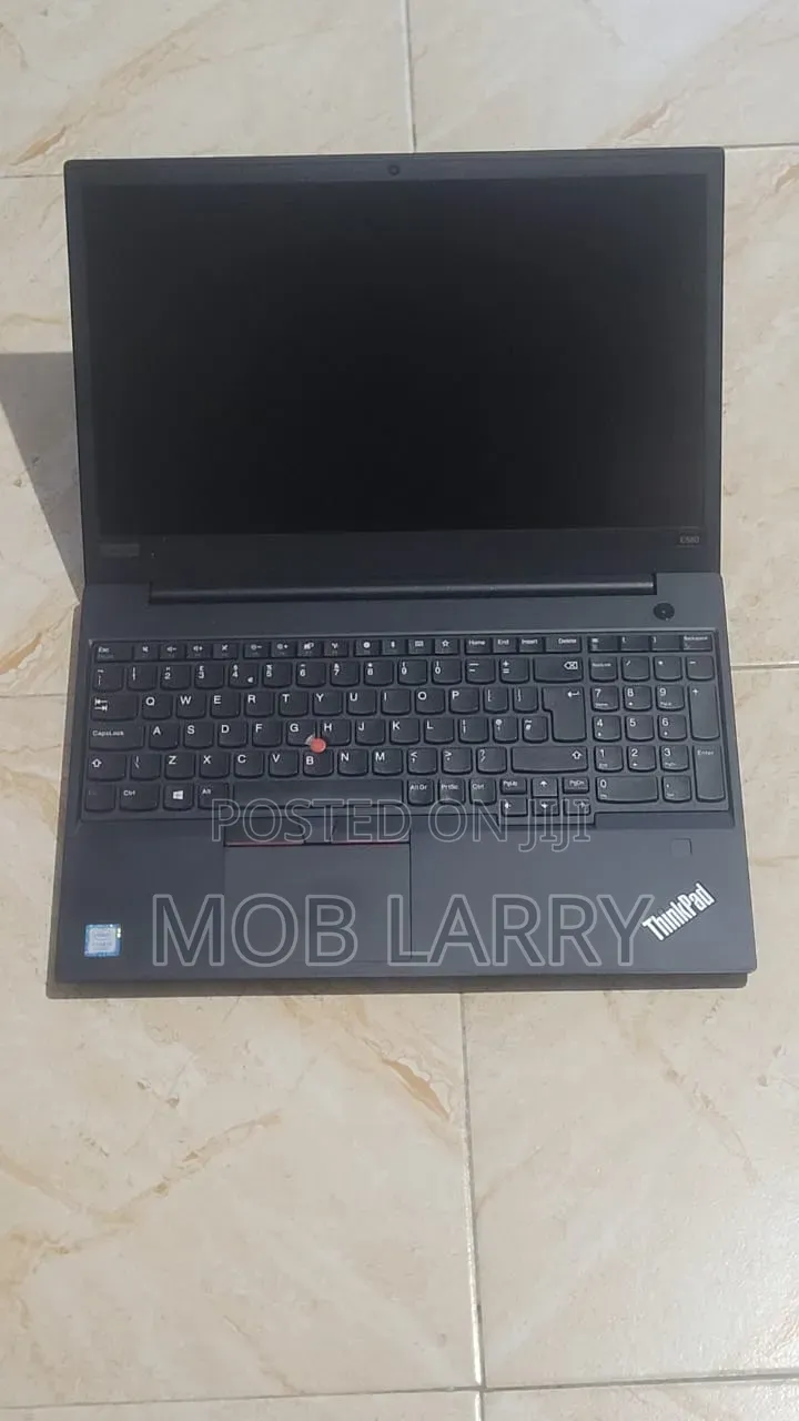 Laptop Lenovo ThinkPad E580 8GB Intel Core i5 SSD 256GB