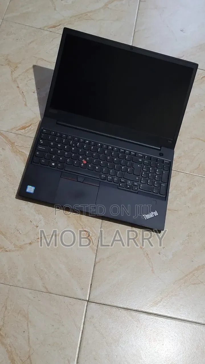 Laptop Lenovo ThinkPad E580 8GB Intel Core i5 SSD 256GB