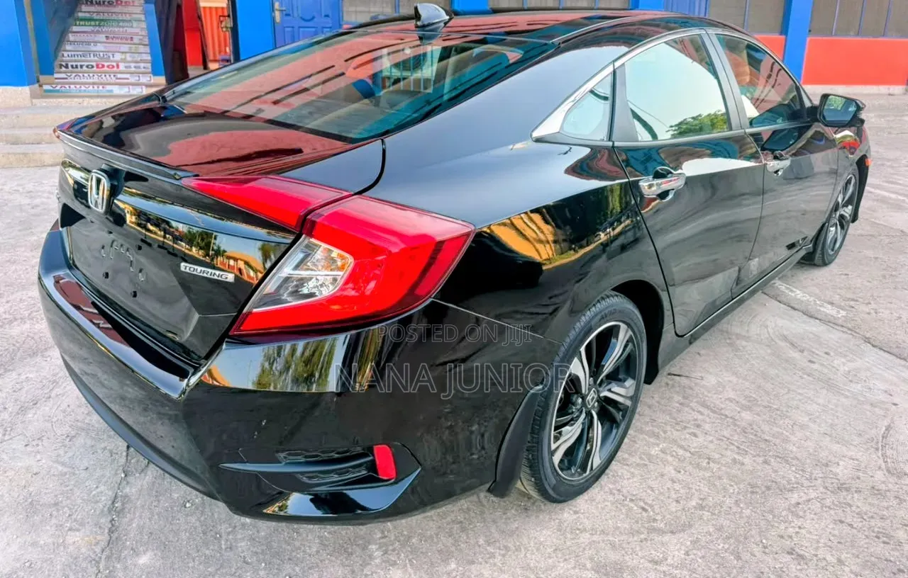 Honda Civic Touring 4dr Sedan (1.5L 4cyl) 2017 Black