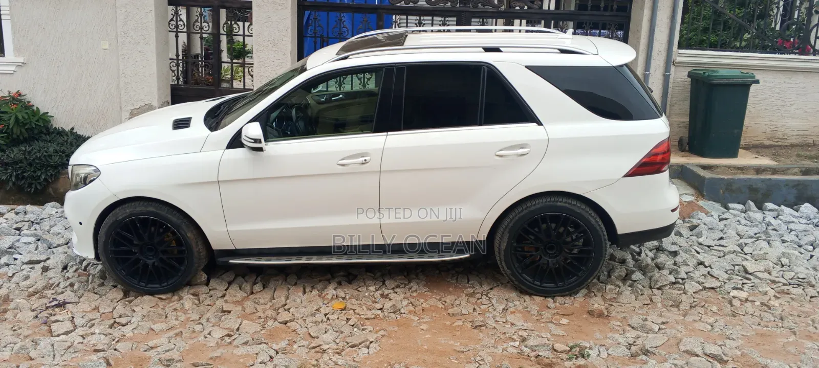 Mercedes-Benz GLE-Class 2016 White
