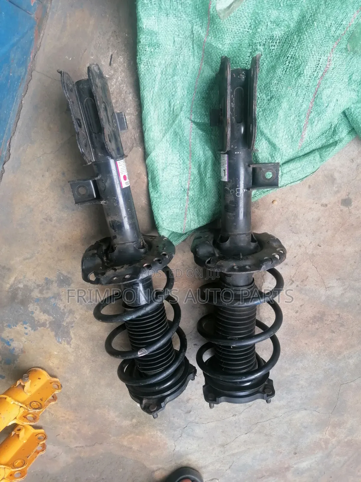 Hyundai Elantra 2017 Front Shocks Absorbers