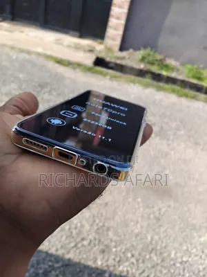 New Huawei Mate 70 Pro 256 GB Gold