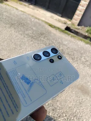 New Huawei Mate 70 Pro 256 GB Gold