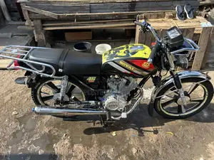 New Royal RY125 2026 Black