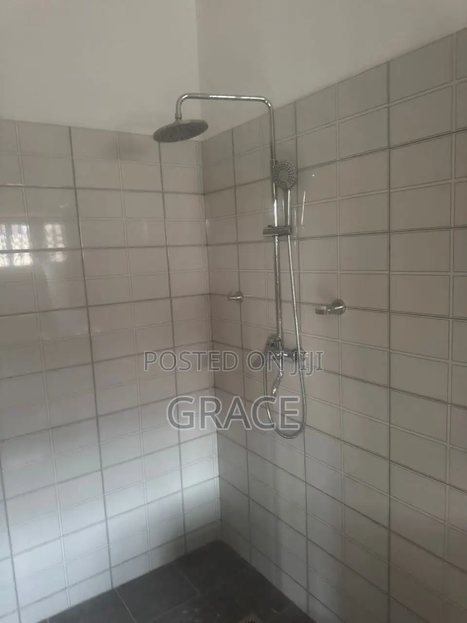 2bdrm Apartment in Oyibi for rent