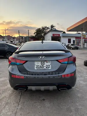 Hyundai Elantra SE Coupe FWD (1.8L 4cyl 6A) 2013 Gray