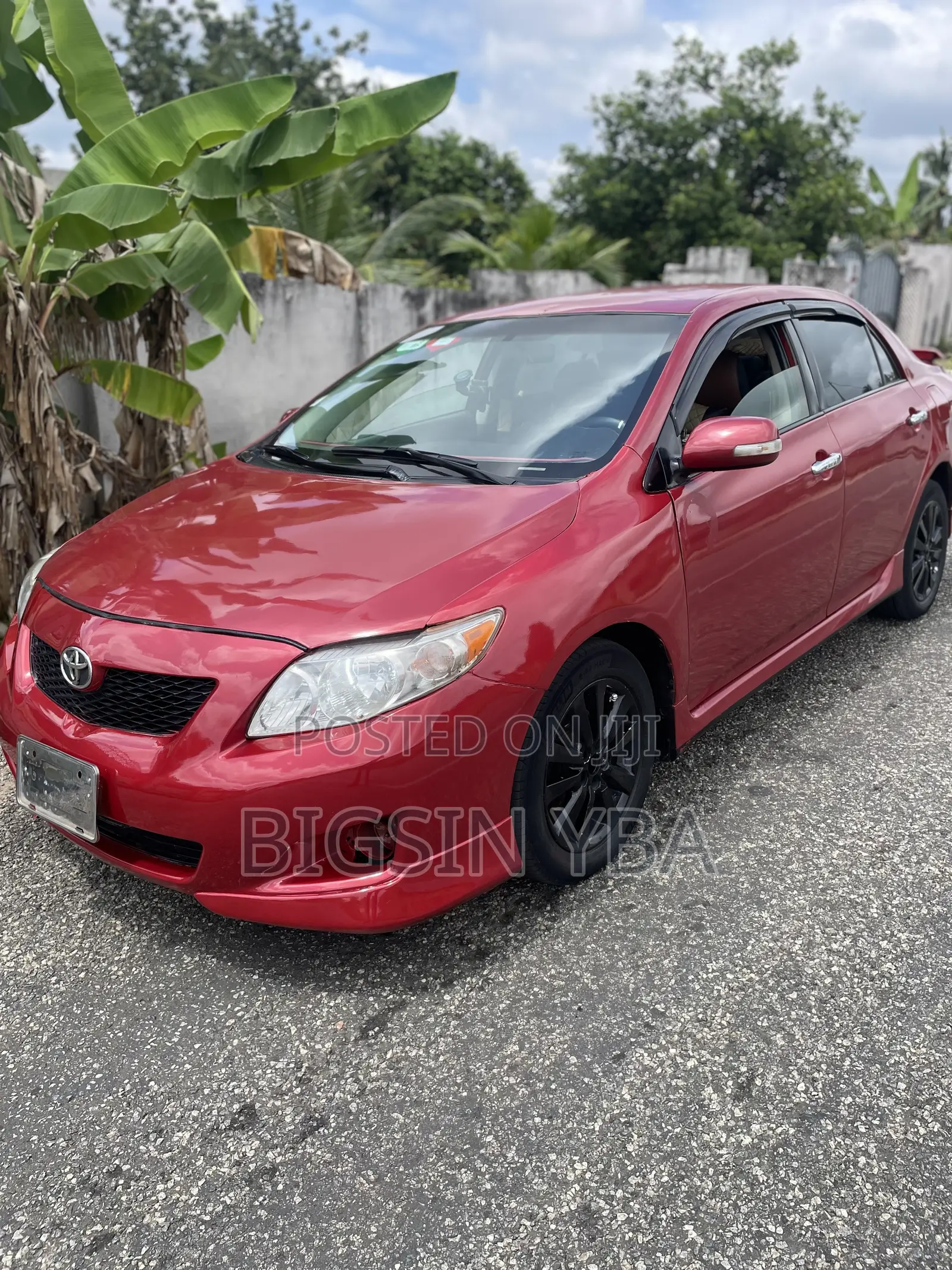 Toyota Corolla Base 4dr Sedan (1.8L 4cyl 5M) 2010 Red